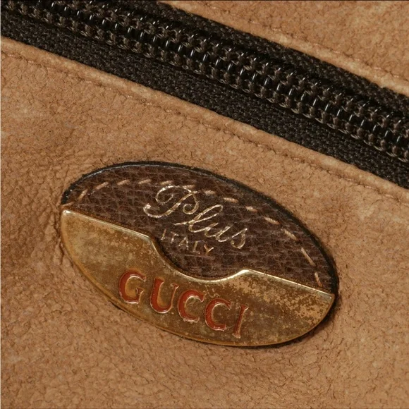 Gucci Tan and Brown Duffel Bag- Vintage - Picture 9 of 13
